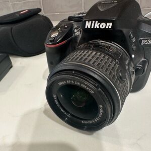 Nikon D5300 Camera